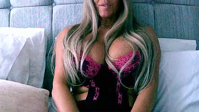 TheShyOne online show from September 2025 05:16:02 PM