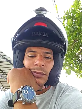 Snapshot of sexyboy_fox chatting on February 2026 07:09:02 PM sexyboy fox online show from February 2026 07:09:02 PM