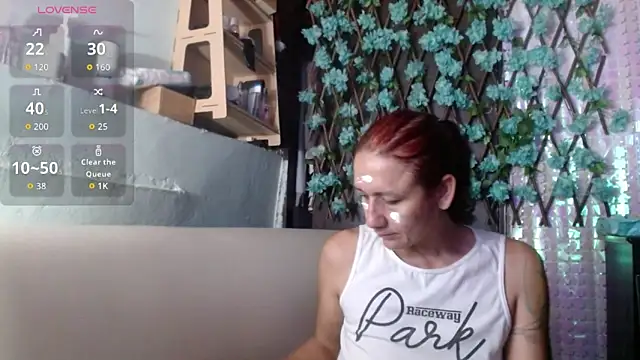 darling hott online show from March 2026 10:30:02 AM