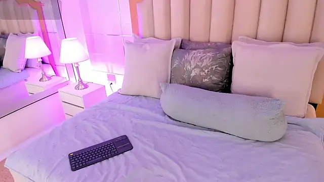 MaddieParker online show from January 2026 06:02:02 PM