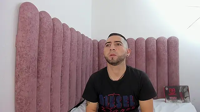 Snapshot of Lushian_ chatting on May 2026 03:38:02 PM Lushian online show from May 2026 03:38:02 PM