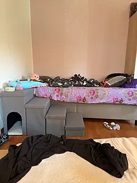 Seductively4 20 online show from April 2026 10:46:01 AM