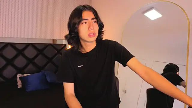 ryo light online show from October 2025 08:00:02 PM