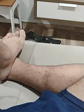 LeoMaduroSP online show from November 2025 12:35:02 AM