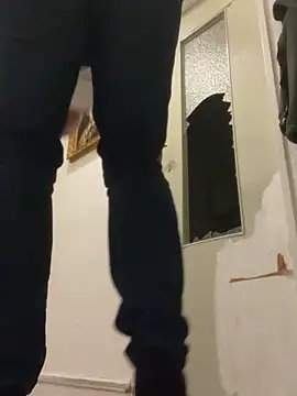 OfferedTearing online show from September 2025 10:31:02 PM