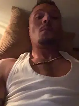 OfferedTearing online show from October 2025 01:59:02 AM