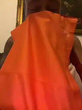 OfferedTearing online show from October 2025 10:55:02 PM