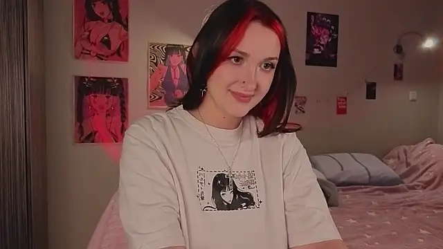 CrystalBlaze  online show from October 2025 08:17:01 PM