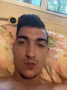 Leynad2000 online show from May 2026 02:58:02 PM