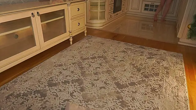 EadlinGillim online show from December 2025 03:12:03 AM