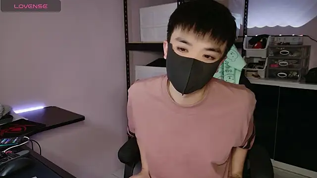 Snapshot of doggyman523 chatting on October 2025 03:53:01 PM doggyman523 online show from October 2025 03:53:01 PM