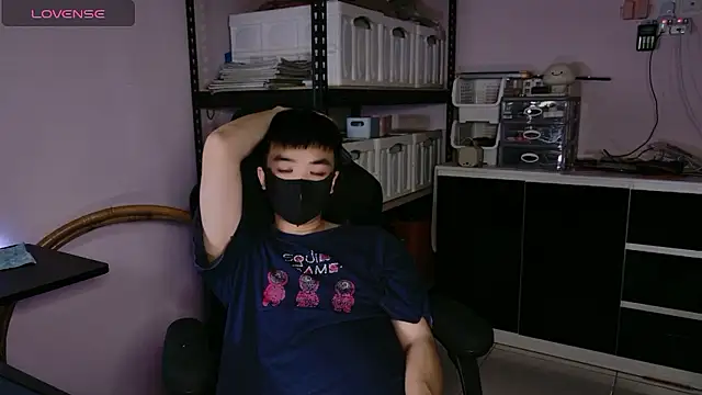 Snapshot of doggyman523 chatting on January 2026 04:54:02 PM doggyman523 online show from January 2026 04:54:02 PM