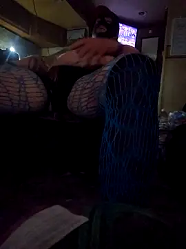 JoeyUhOh online show from November 2025 11:05:02 AM