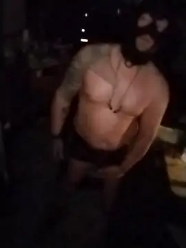 JoeyUhOh online show from December 2025 10:42:01 AM