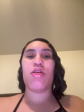 Snapshot of carlithefreak chatting on May 2026 09:33:02 PM carlithefreak online show from May 2026 09:33:02 PM