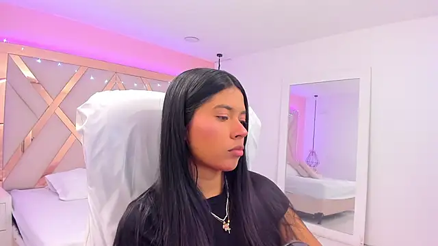 samantaa shy online show from April 2026 03:23:02 AM