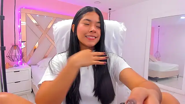 samantaa shy online show from April 2026 03:09:02 AM