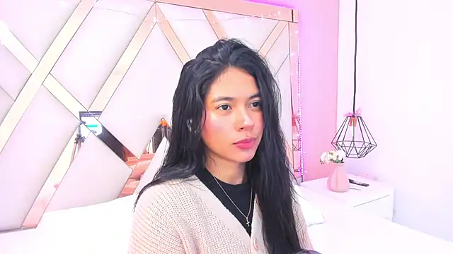 Snapshot of samantaa_shy chatting on June 2026 04:00:01 AM samantaa shy online show from June 2026 04:00:01 AM