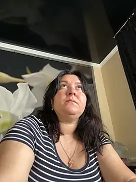 Liza Will online show from October 2025 09:21:02 AM