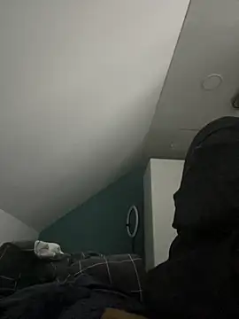 Liza Will online show from October 2025 09:13:01 PM