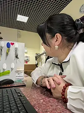 Liza Will online show from January 2026 09:47:01 AM