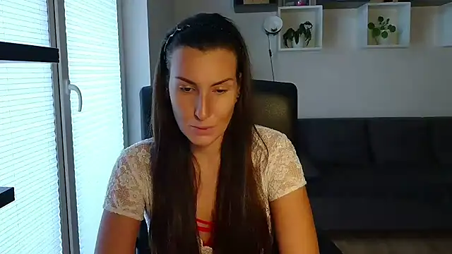 DonnaAmore online show from September 2025 02:08:02 PM