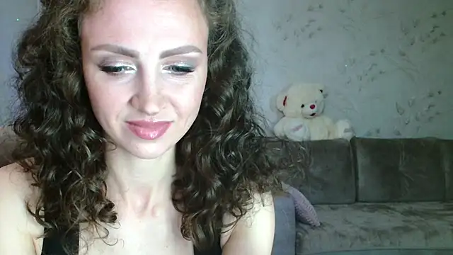 Snapshot of Amber_Carrol chatting on June 2026 06:12:01 PM Amber Carrol online show from June 2026 06:12:01 PM