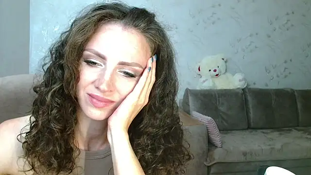 Snapshot of Amber_Carrol chatting on July 2026 04:35:02 PM Amber Carrol online show from July 2026 04:35:02 PM