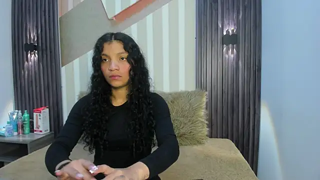 Snapshot of LittleeStar chatting on June 2026 11:48:01 AM LittleeStar online show from June 2026 11:48:01 AM