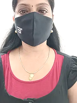 shivani27 online show from September 2025 06:40:01 PM