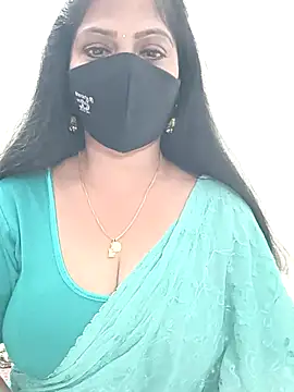 Snapshot of shivani27 chatting on July 2026 05:19:02 PM shivani27 online show from July 2026 05:19:02 PM