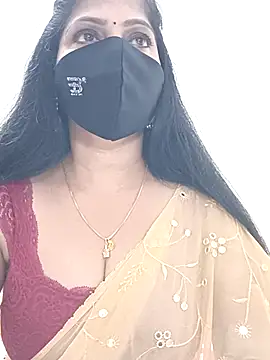Snapshot of shivani27 chatting on July 2026 05:40:02 PM shivani27 online show from July 2026 05:40:02 PM