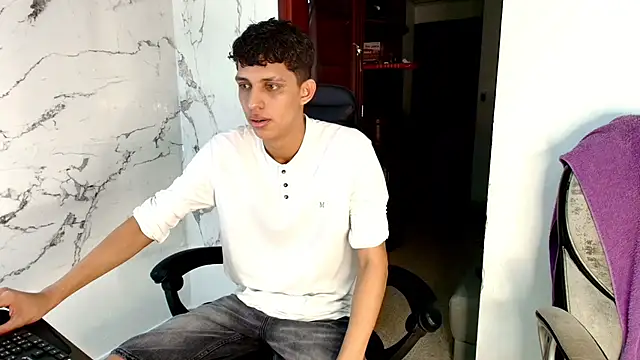 Allnei online show from March 2026 10:14:01 PM