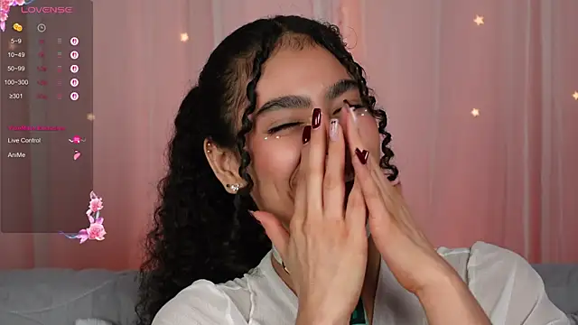 Victoria Curly online show from October 2025 02:20:01 AM