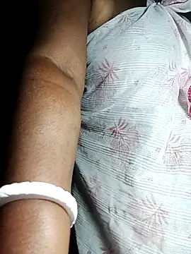 Snapshot of Nude-Priya2 chatting on September 2025 10:31:01 AM Nude-Priya2 online show from September 2025 10:31:01 AM