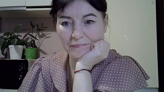 Snapshot of Krystal_82 chatting on February 2026 07:23:01 PM Krystal 82 online show from February 2026 07:23:01 PM