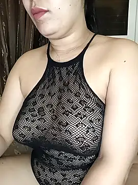 Snapshot of Fatina-arabic chatting on June 2026 07:49:02 PM Fatina-arabic online show from June 2026 07:49:02 PM