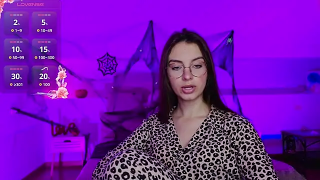 Real cutie1 online show from October 2025 09:36:02 PM