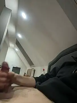 Snapshot of musti312 chatting on February 2026 04:16:02 AM musti312 online show from February 2026 04:16:02 AM