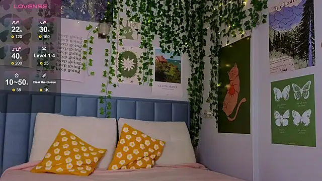 Ashley Pierce online show from October 2025 04:13:01 AM