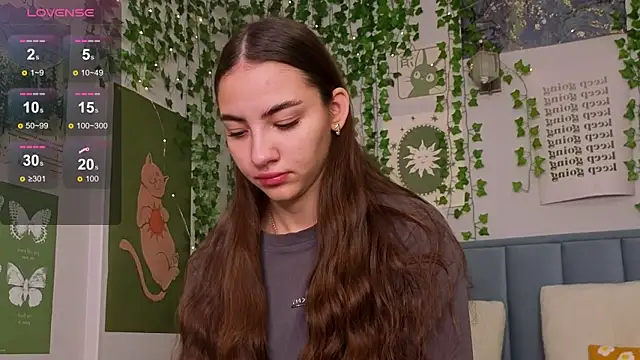 Ashley Pierce online show from December 2025 04:07:02 AM