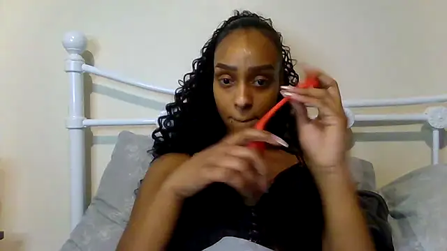 Hazel Dollxx online show from January 2026 12:10:02 PM