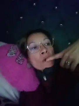 Chriss girl of imaginatio online show from June 2026 09:15:01 PM