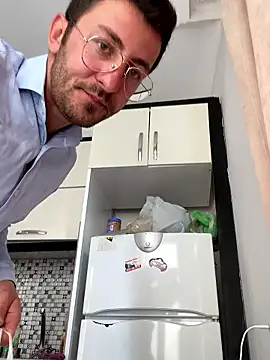 emredenizz07 online show from October 2025 09:18:02 AM