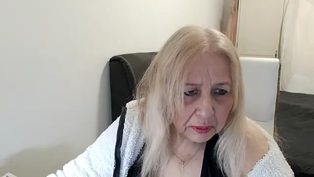 Snapshot of SusiLifeXXX chatting on May 2026 07:31:02 PM SusiLifeXXX online show from May 2026 07:31:02 PM