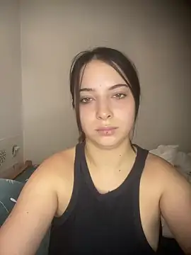 Snapshot of Bella__Booty chatting on October 2025 09:26:02 PM Bella Booty online show from October 2025 09:26:02 PM