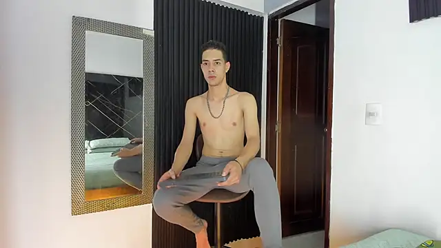 Snapshot of _Axel_09 chatting on May 2026 03:57:02 AM Axel 09 online show from May 2026 03:57:02 AM
