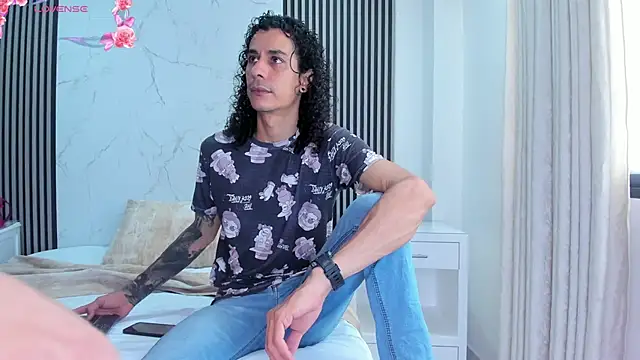 JackAndRosse  online show from March 2026 02:06:01 PM