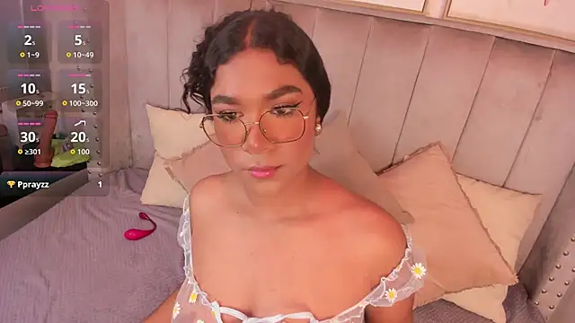 Seshat Hitt online show from November 2025 04:22:01 AM