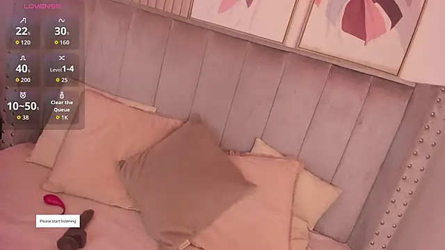 Seshat Hitt online show from November 2025 04:05:01 AM